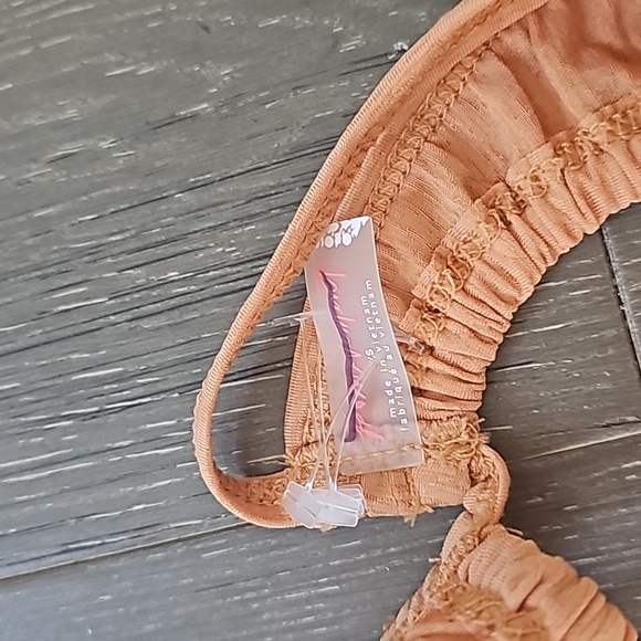 FP Movement Open Back Top - Picture 3 of 4